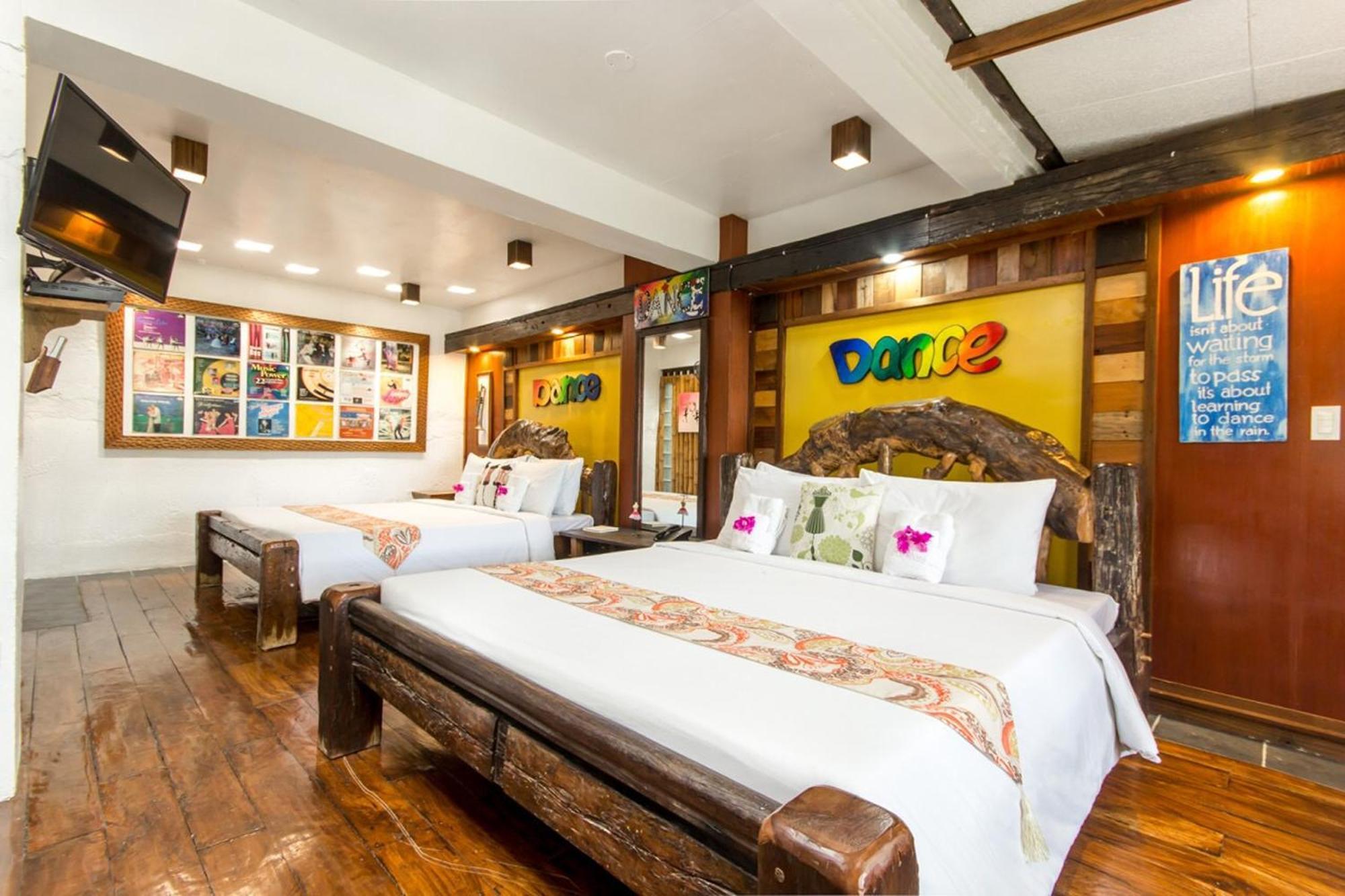 Oldwoods By The Sea Nature Resort Bani Pangasinan מראה חיצוני תמונה